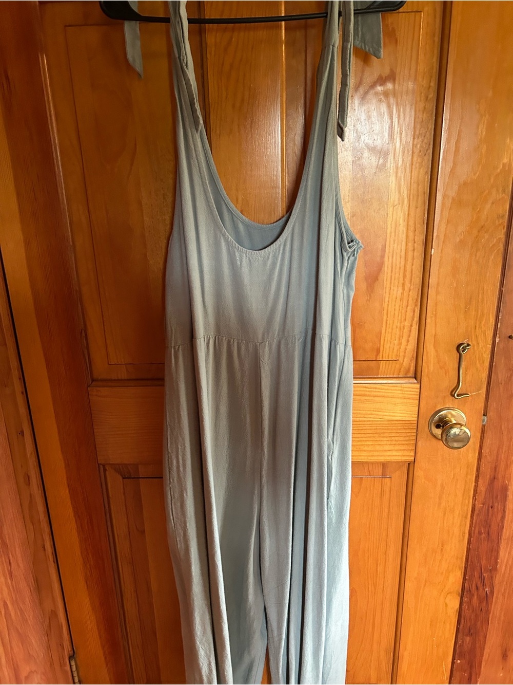 Light Green Sleeveless Tie-Shoulder Jumpsuit